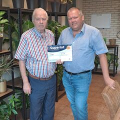 “Oude bekende” koopt superlot!